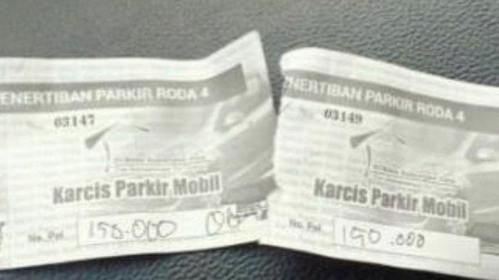kertas-tarif-parkir-rp-150-ribu.jpg