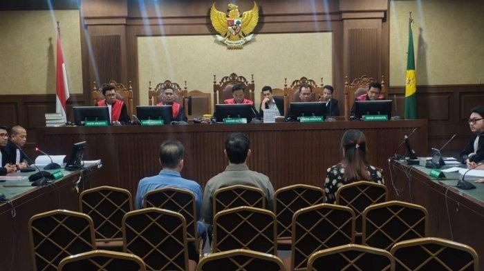 20240829-terdakwa-Awi-Robert-Indarto-dan-Rosalina-disidang-kasus-korupsi-timah.jpg