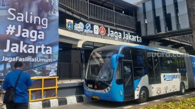 66687-halte-transjakarta-senen-sentral-resmi-berganti-nama-jadi-halte-jaga-jakarta-ilustrasi-transjakarta.jpg 66687 halte transjakarta senen sentral resmi berganti nama jadi halte jaga jakarta ilustrasi transjakarta