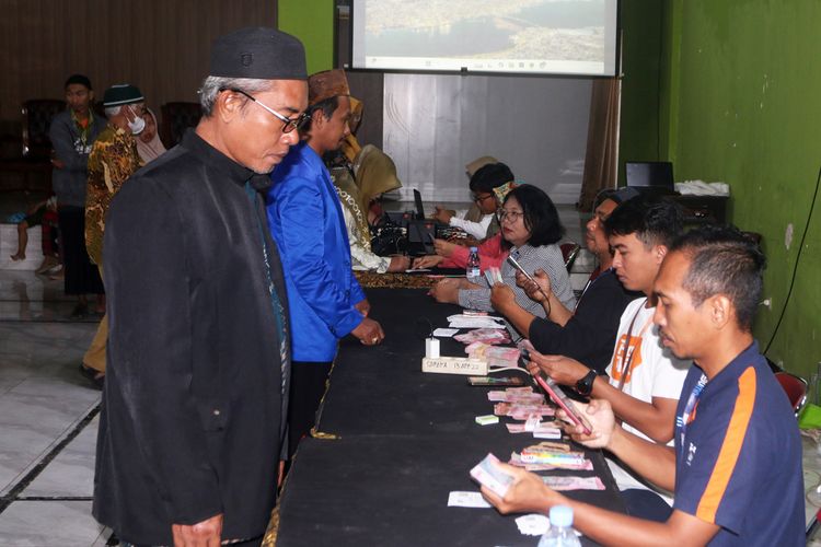 AA1RRO9r.jpg AA1RRO9r