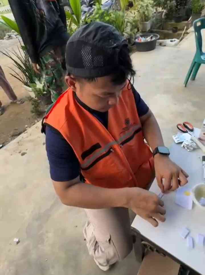 AA1RRmVy.jpg AA1RRmVy