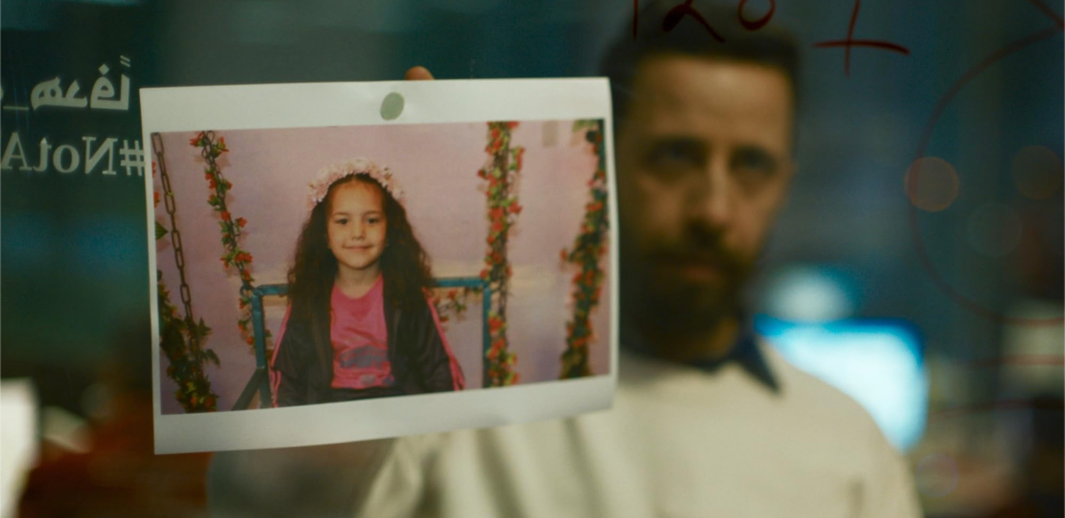 AA1RRzg2.jpg AA1RRzg2